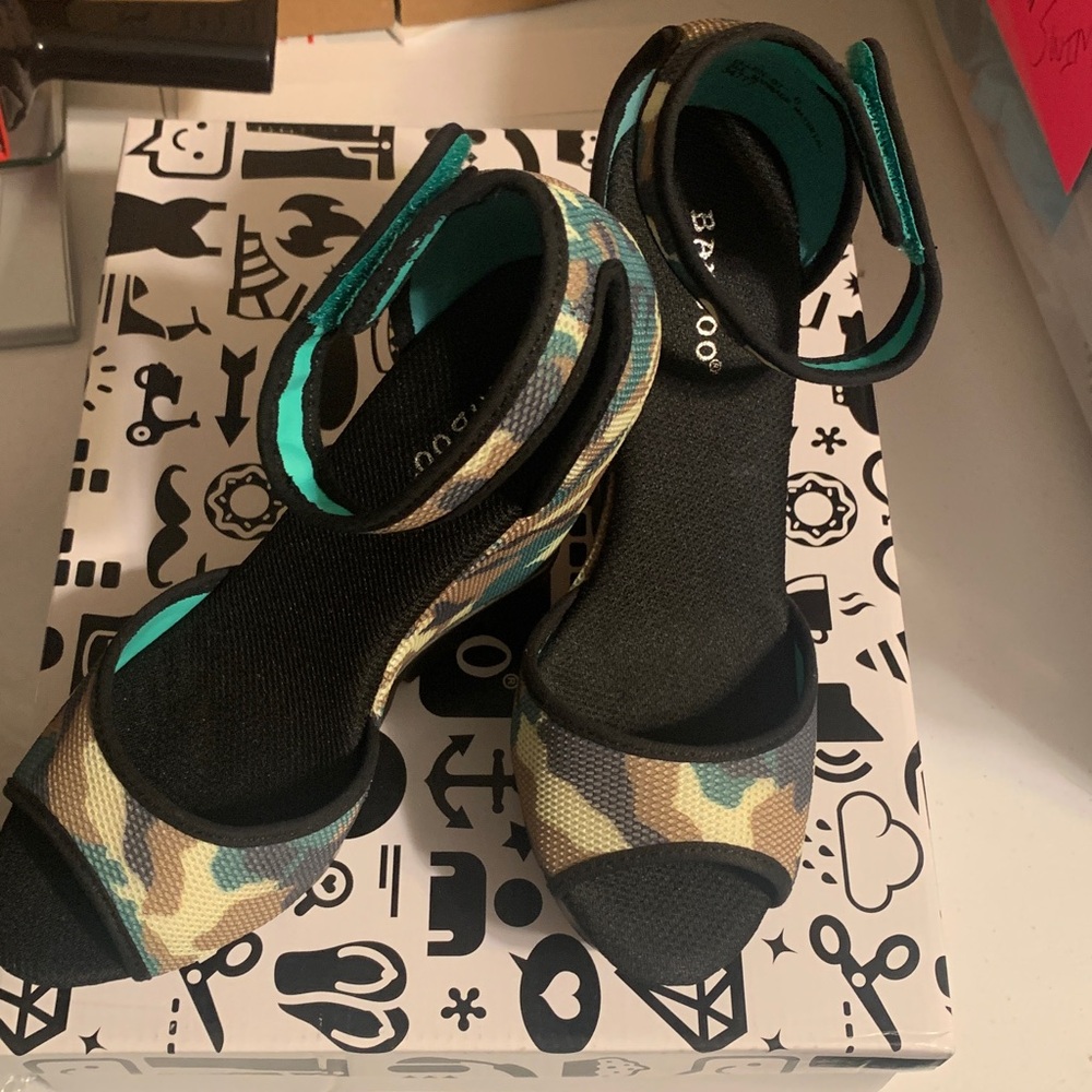 Bamboo camouflage wedges - Picture 2 of 6